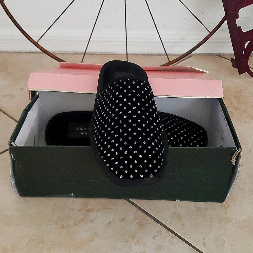 Kate Spade Black Velvet Slip On Slippers Dove with Silver NEW Size 7